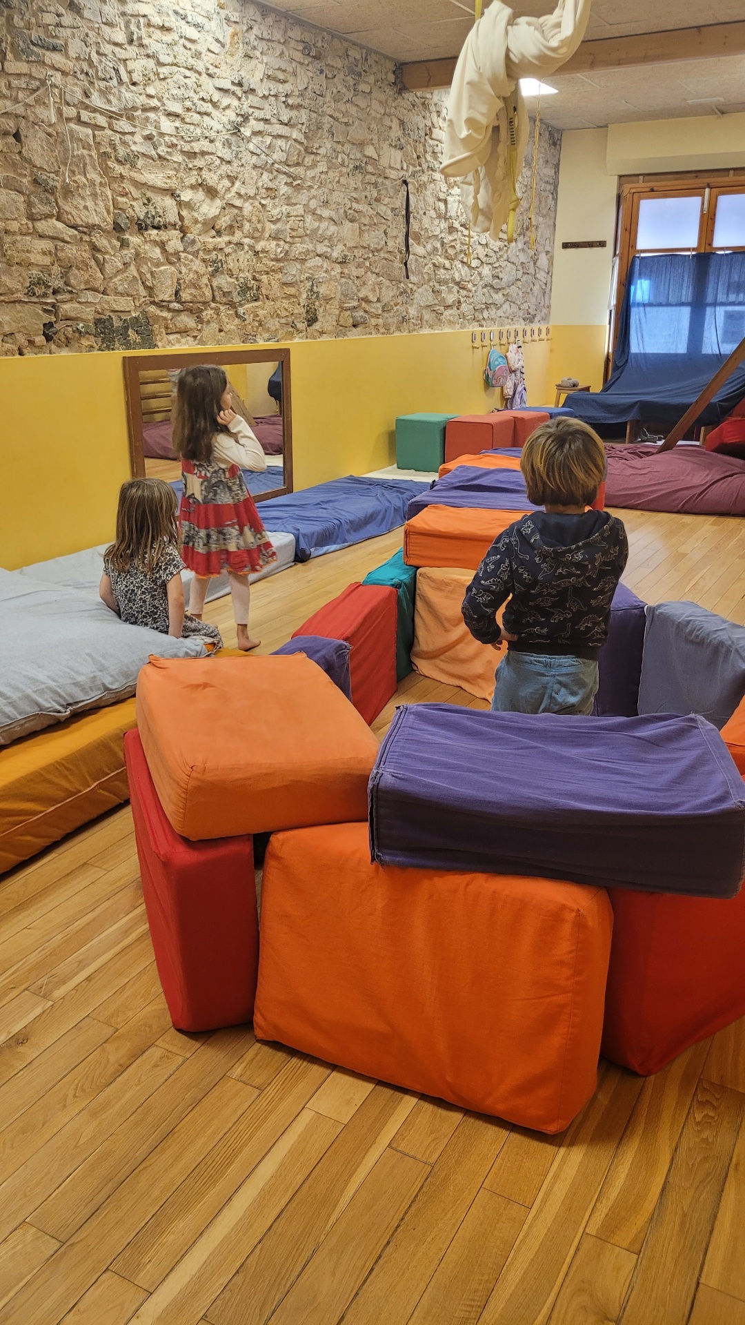 Sala de pedra — 3